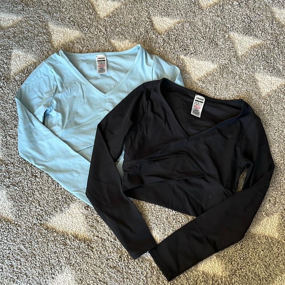 (2) GYMSHARK Longsleeve Cropped Workout Tops - XS